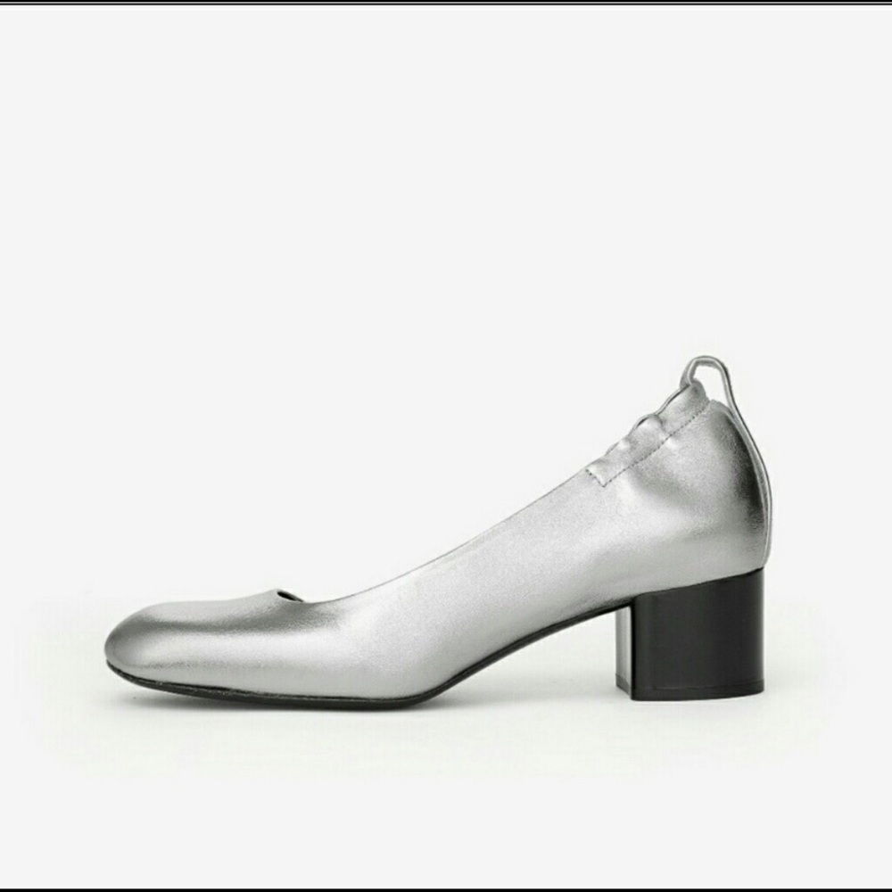 ***Flash sale price****Rag and Bone sliver heels